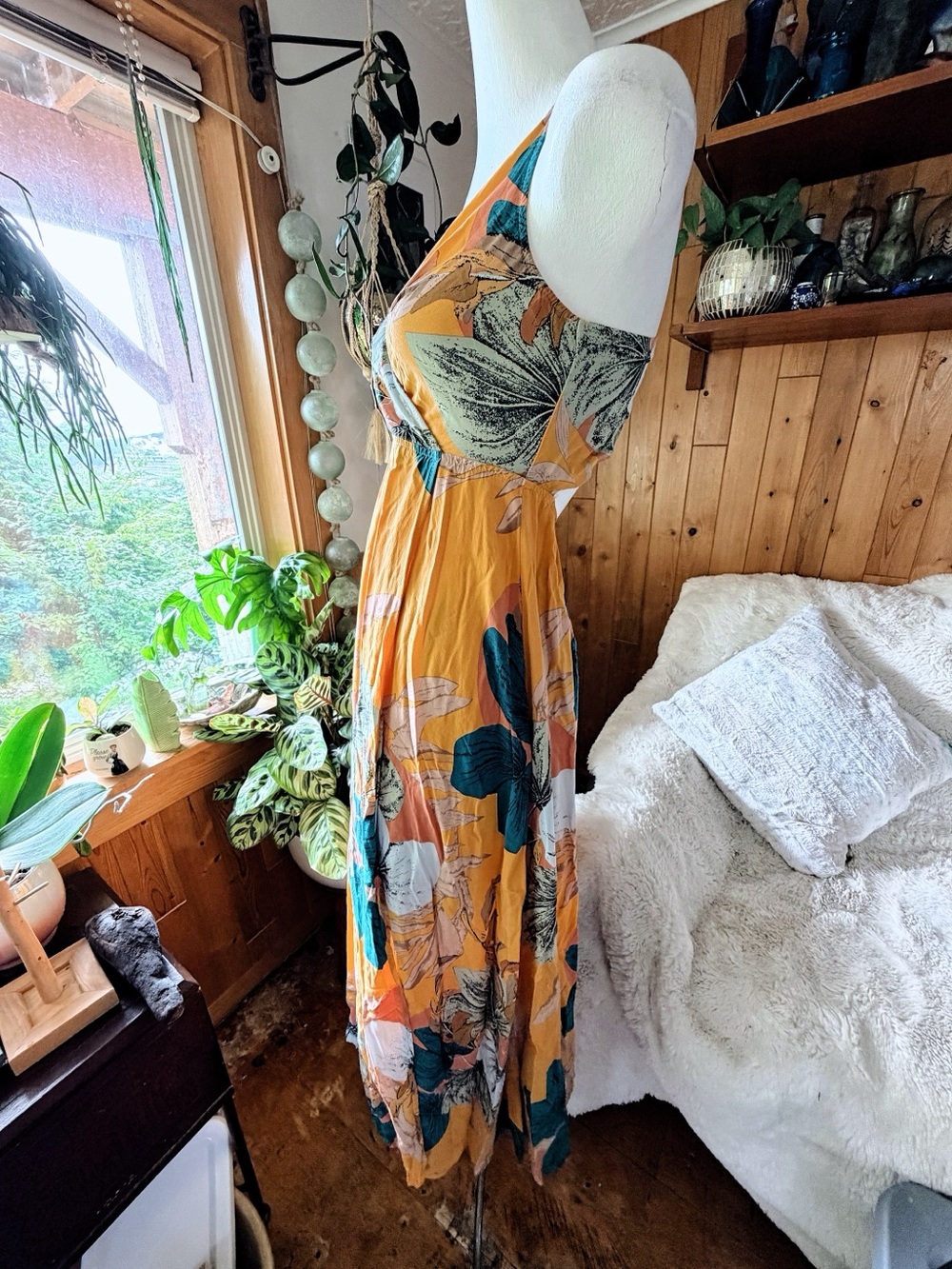 Women’s Mustard Tropical Floral Cutout Maxi Dress Resort Vacation Stretch Waist